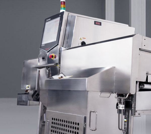 IX PD Landing Page Machine Side View
