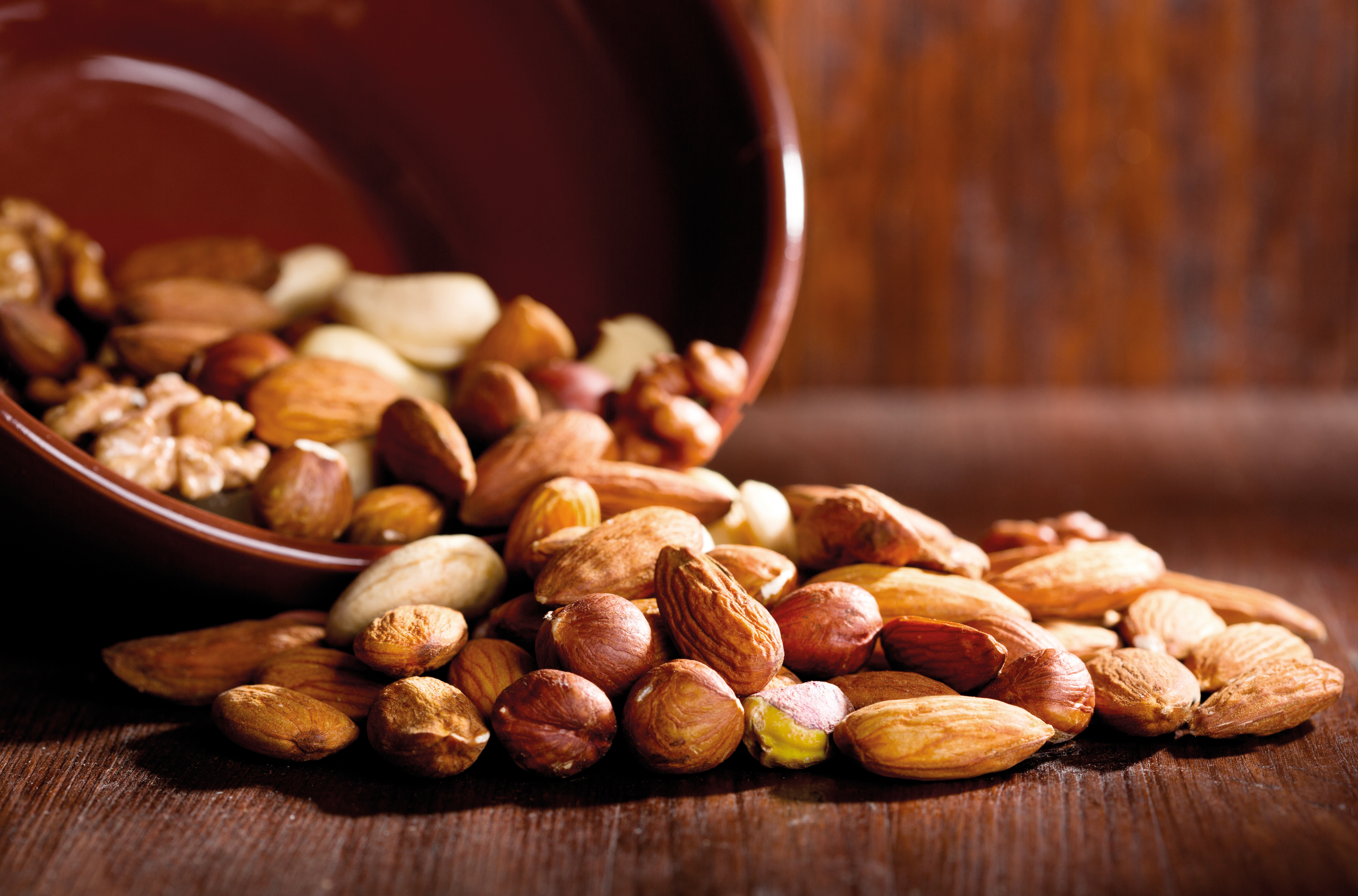 MIXED NUTS